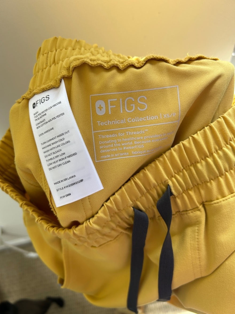Zamora High-Rise Jogger Scrub Pant Gold Yellow Size XS Petite - Picture 9 of 9